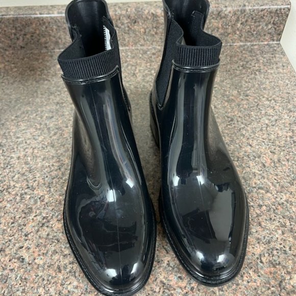Women's Chelsea Rain Boots - Picture 1 of 8